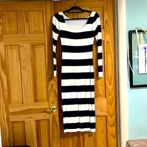 Nadia Tarr Navy & White Striped Jersey Knit Dress Size L